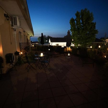 Bru Rooms Peschiera del Garda Esterno foto